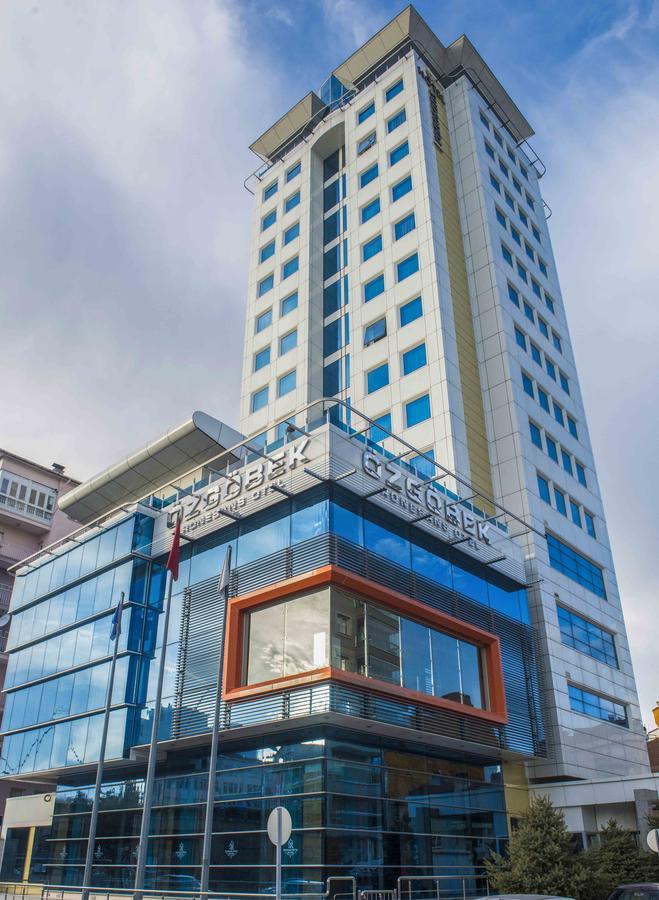 Oezgoebek Roenesans Hotel De Luxe Uşak Exterior foto